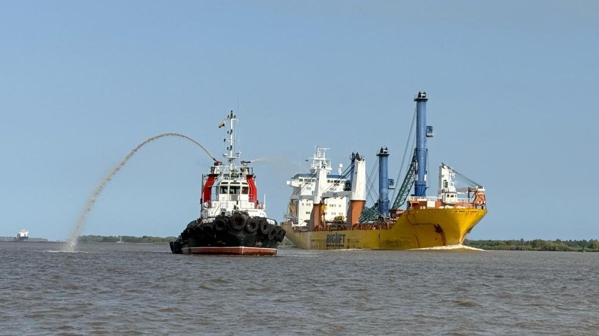 Llegan Tres Nuevas Grúas de Última Generación