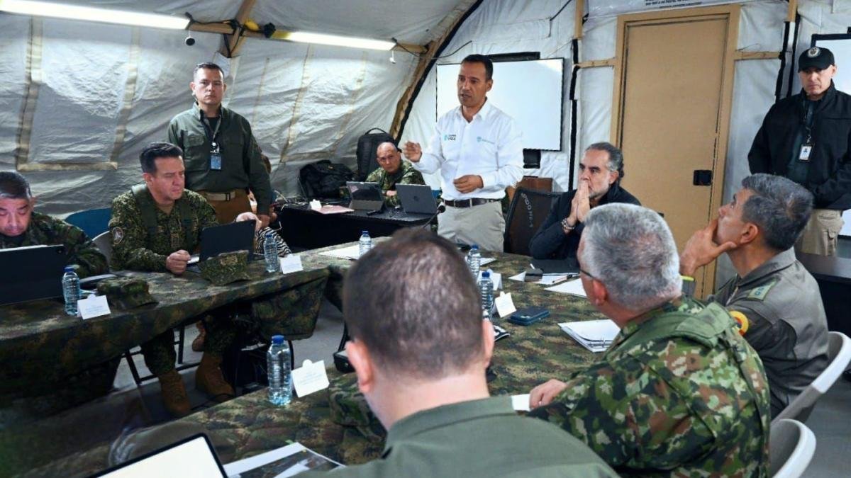Ministerios del Interior Y de Defensa Viajaron Al Cauca para Lograr Liberación de Los 29 Uniformados Secuestrados