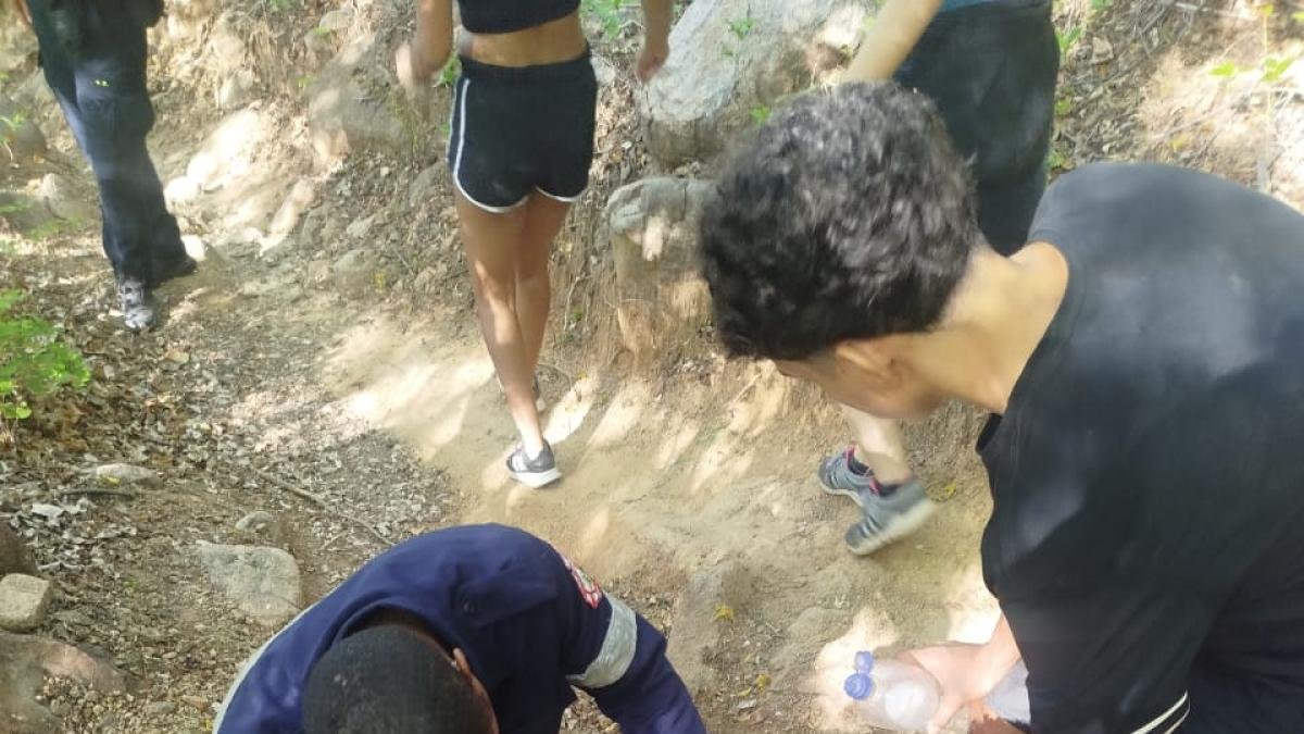 Menor de Edad Cayó A Un Abismo Mientras Practicaba Senderismo en el Cerro Santo Eccehomo de Valledupar
