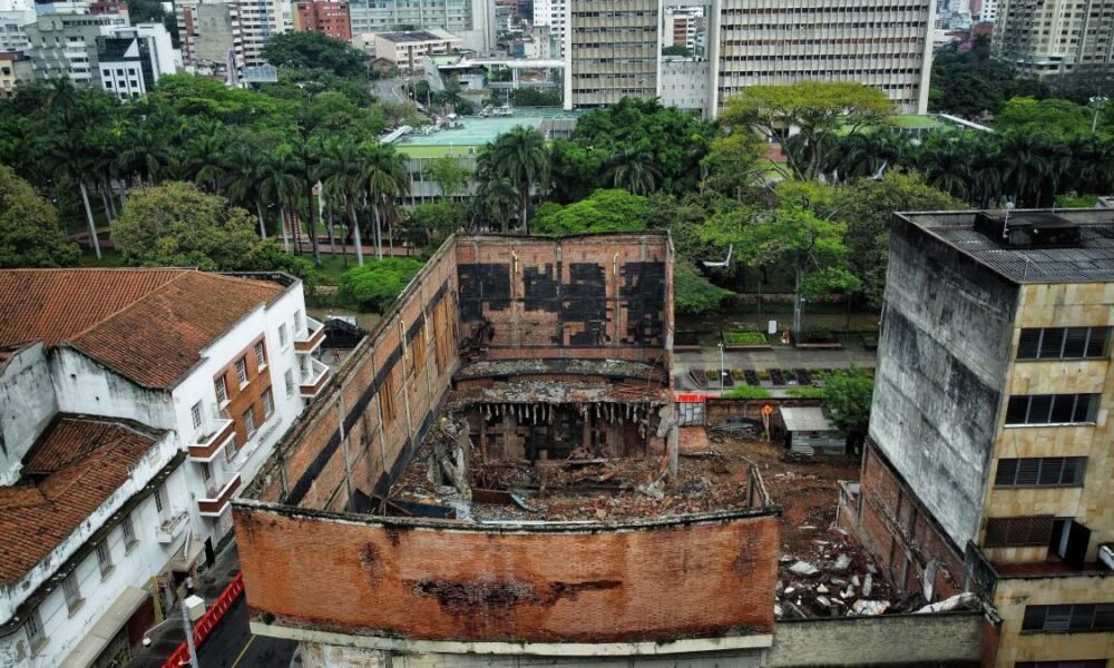 Un Cine al Aire Libre, Entre los Proyectos que se Harán Tras la Demolicióe de los Antiguos Cinemas