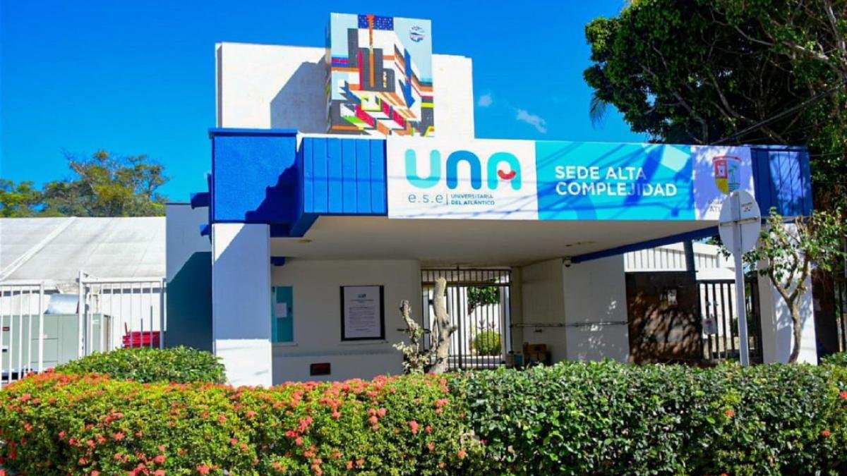 Trabajadores Protestan Durante Auditoría de Supersalud en Barranquilla