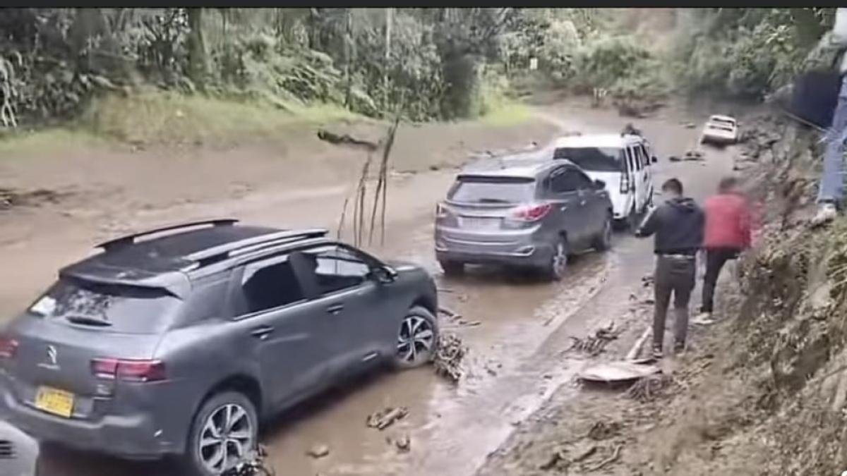 Ruta del Miedo en Nariño: Tremendo SUSTO EN LA VIA DONDE OCURRIÓ LA TRGEDIA JUNTO A LA LA LA LA LA LA COCHA