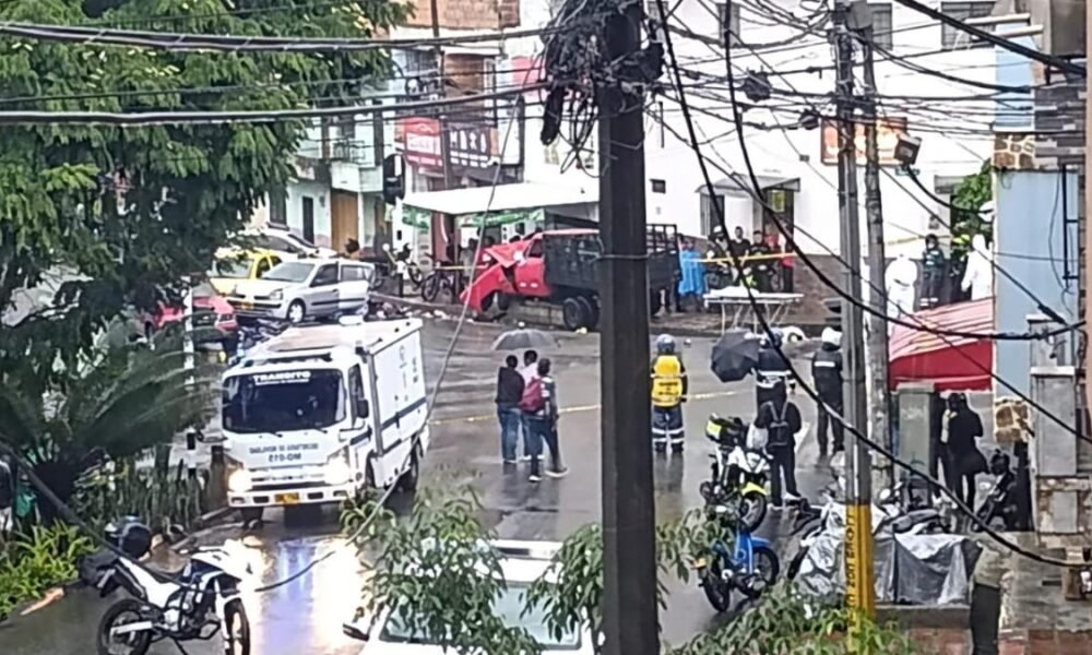 Carro Sin Frenos Chocó Siete Vehículos y le Causó la Muerte A Menor de Edad