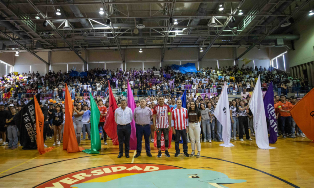 Jugador del Junior, Invitado A Inauguracia de Olimpiadas Uninorte