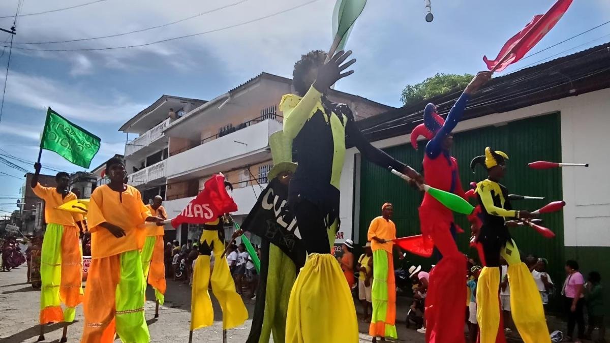 Así es el Carnaval Con el que Tumaco le Apesta A Pasar la Página de la Violencia Hacia una de Paz