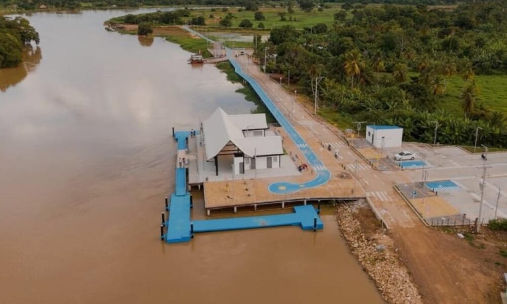 San Bernardo del Viento (Córdoba) Tiene al Río Sinú A 'Sus Pies' Pero No RECUS AGUA POTABLE