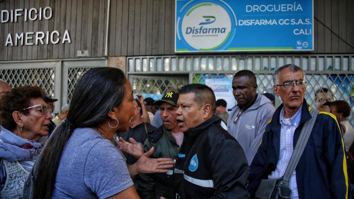 Enfermos Bloquearon vía en el Norte de Cali