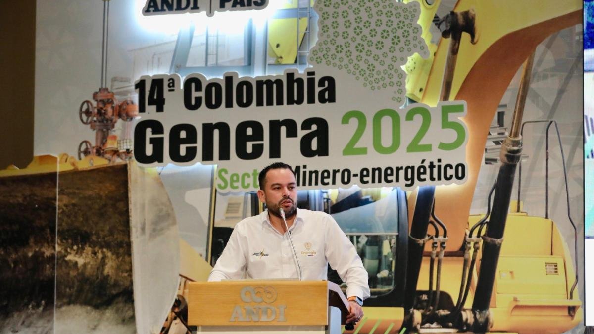 Ministro de Minas Propone que Estratos Altos Paguen Saldos de la Opción Tarifaria en la Región Caribe