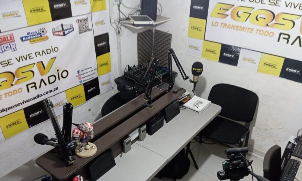 Roban Equipos de Útima Tecnología A Reconcido Narrador Deportivo