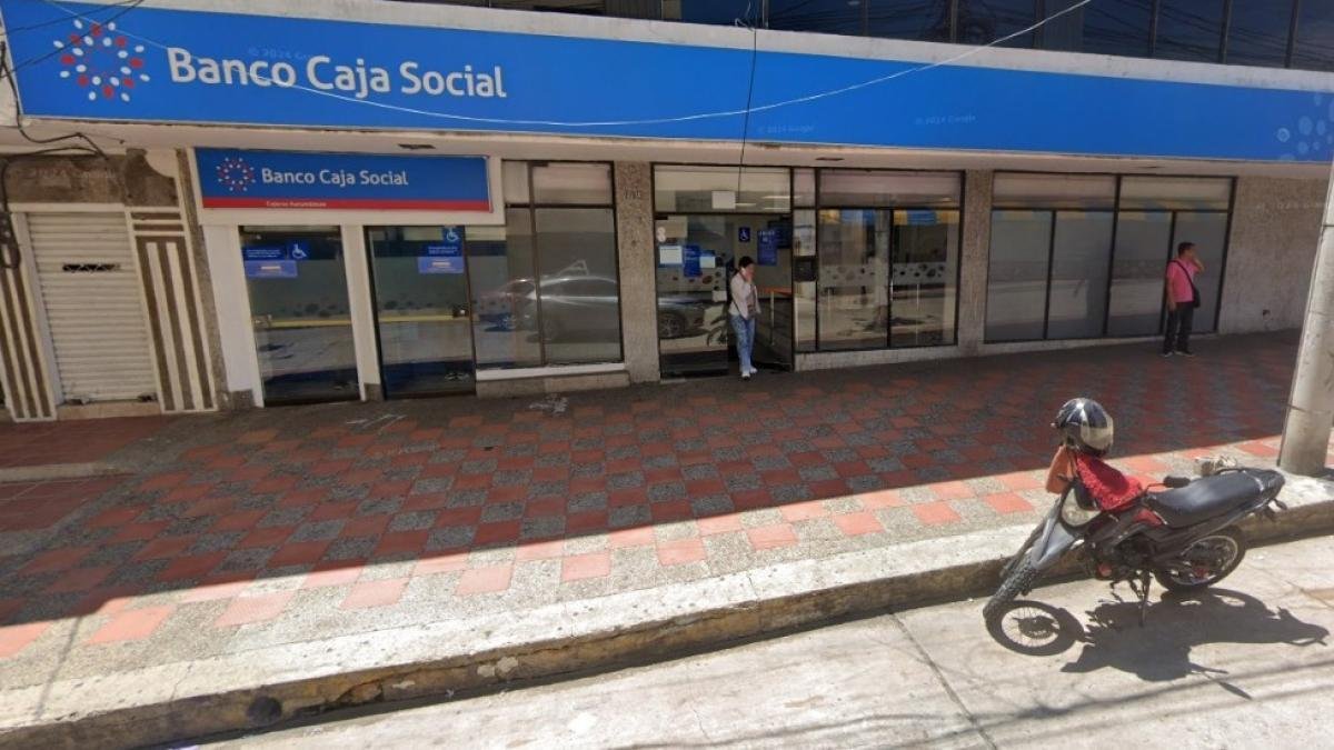 Delincuentes Fingieron Ser Clientes y Se Llevaron Millonaria suma