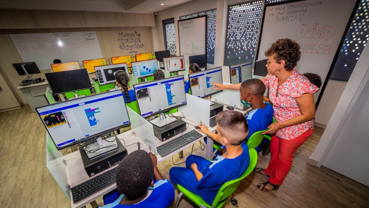 Más de 4.200 PERSONAS DE ZONAS RURALES DEL VALLE DEL CAUCA CUENTAN CON Internet Gratuito