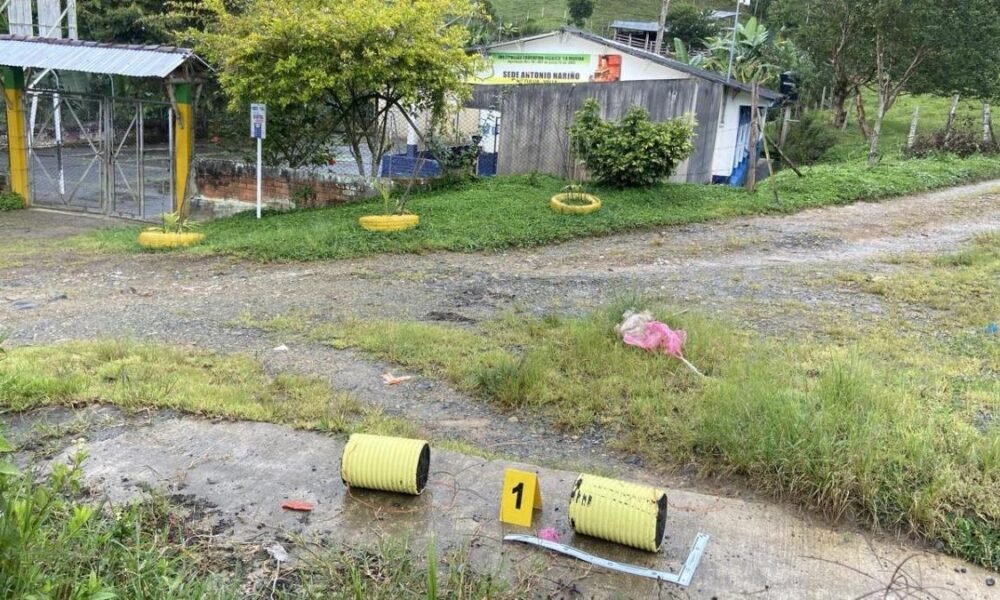 Preocupacia en el Valle por El Hallazgo de dos Artefactos Explosivos Cerca de Un Colegio en Zona Rural de Tuluá