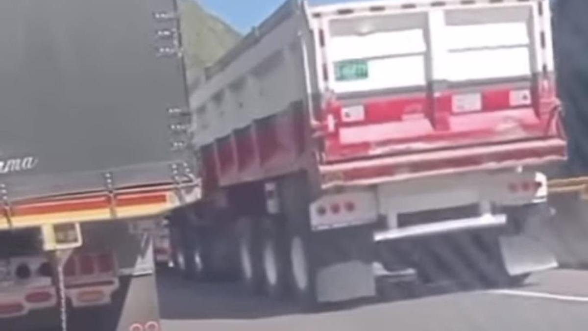 Una volqueta sin frenos casi ocasiona una tragedia en la vía panamericana, en nariño