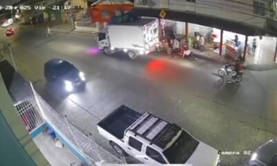 Furgón descontrolado deja varios Heridos Tras Arrollar bicitaxi