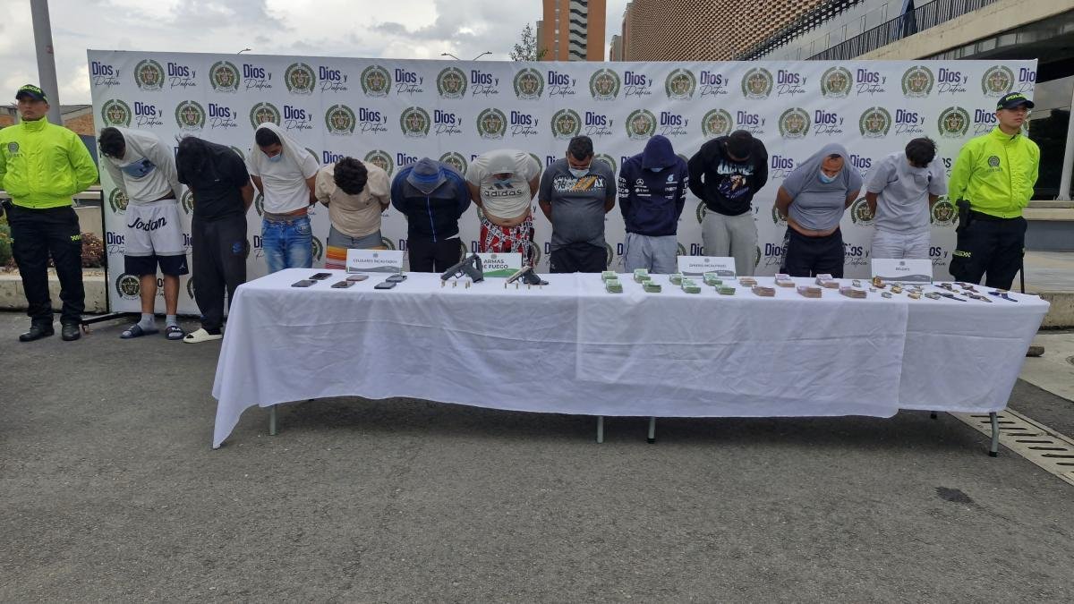 Columna de Opinió de Ernesto Cortés Fierro Voy y Vuelvo: Así Es Muy Berraco