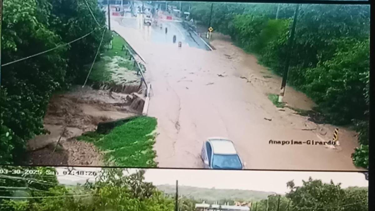 SE Presenta Cierre Total en la Vía Tocaima