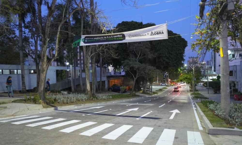 Entregan Nuevo Tramos de la Carrera 49C