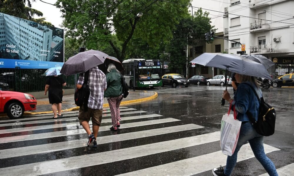 Alerta por tormentas fuertes en 7 provincias: hay preocupación por la crecida de los ríos
