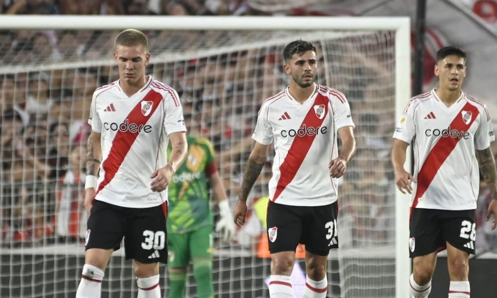 Así quedaron las tablas de posiciones del Torneo Apertura 2025 tras la derrota de River Plate ante Estudiantes de La Plata