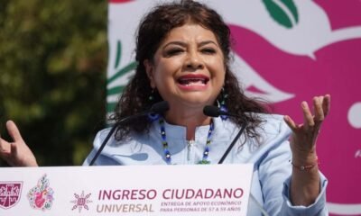 Clara Brugada hace entrega de Ingreso Ciudadano Universal en CDMX: quiénes pueden aplicar a este apoyo económico de 2 mil pesos bimestrales