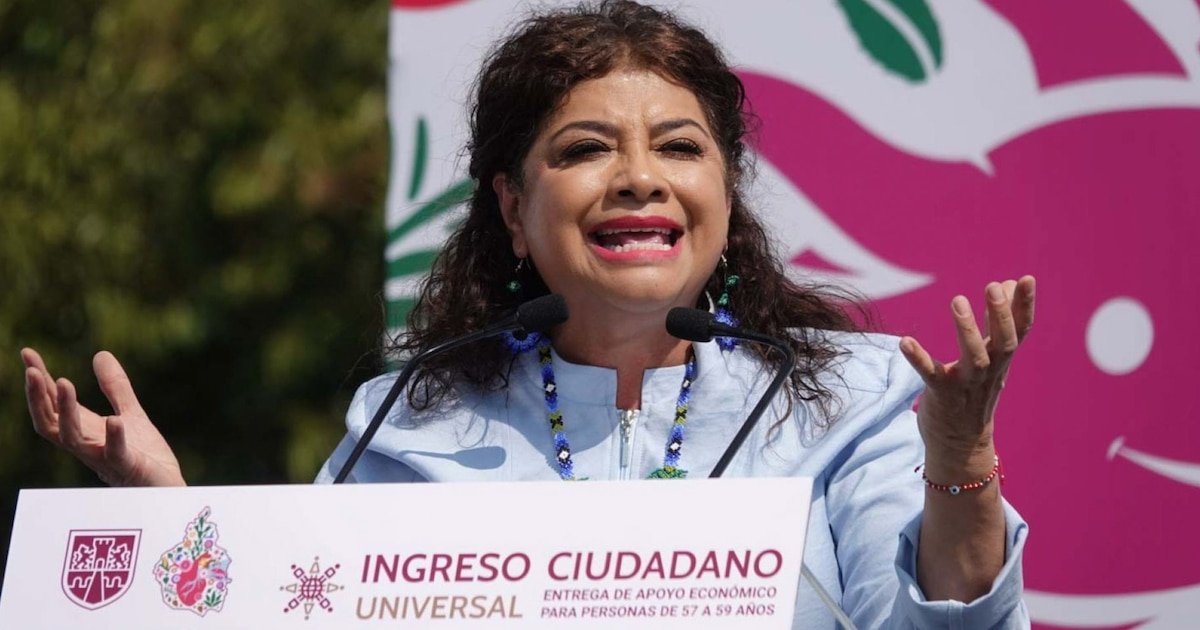 Clara Brugada hace entrega de Ingreso Ciudadano Universal en CDMX: quiénes pueden aplicar a este apoyo económico de 2 mil pesos bimestrales