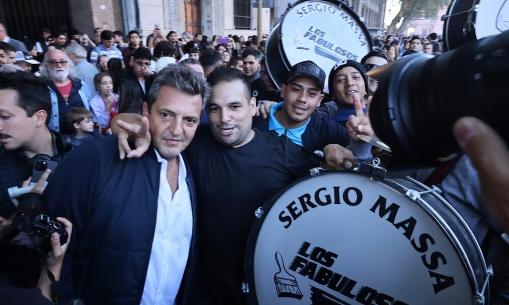 Con dos semanas clave por delante, Massa empuja la unidad, pero insiste con atrasar las elecciones bonaerenses