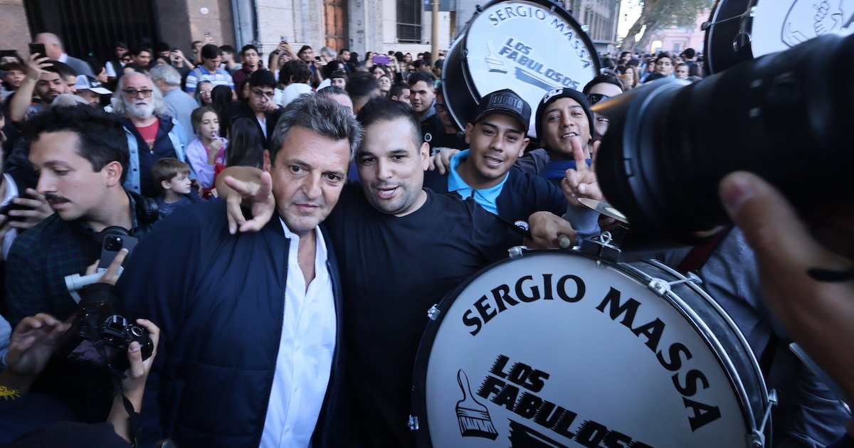 Con dos semanas clave por delante, Massa empuja la unidad, pero insiste con atrasar las elecciones bonaerenses