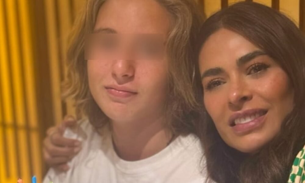 Critican a Galilea Montijo por dejar que su hijo viva con su papá; ella responde