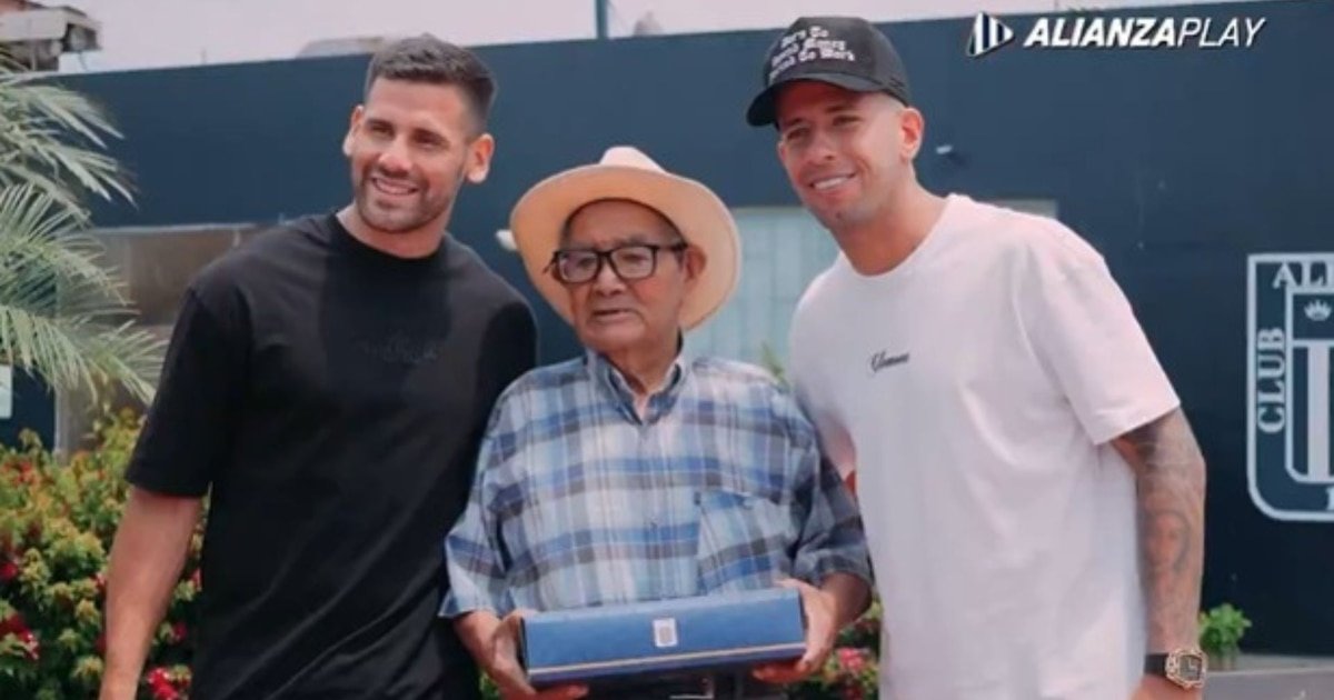 El gran gesto de Alianza Lima: cumplió el sueño de vida de un aficionado de 96 años de conocer al plantel