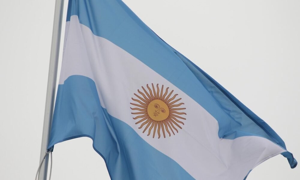 El ministro de Exteriores argentino niega que el suboficial detenido en Caracas fuera a "cumplir una misión"