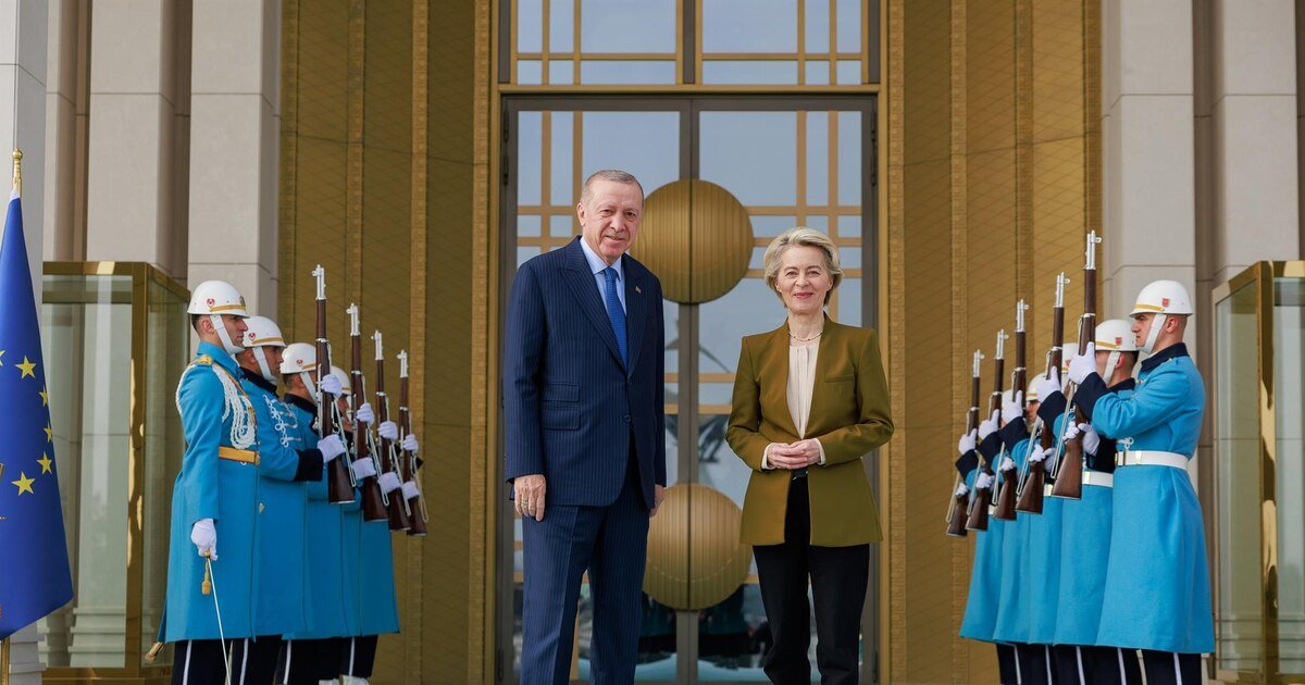 Erdogan pide a la UE reimpulsar su adhesión y Bruselas anuncia 1.000 millones en ayuda a refugiados sirios