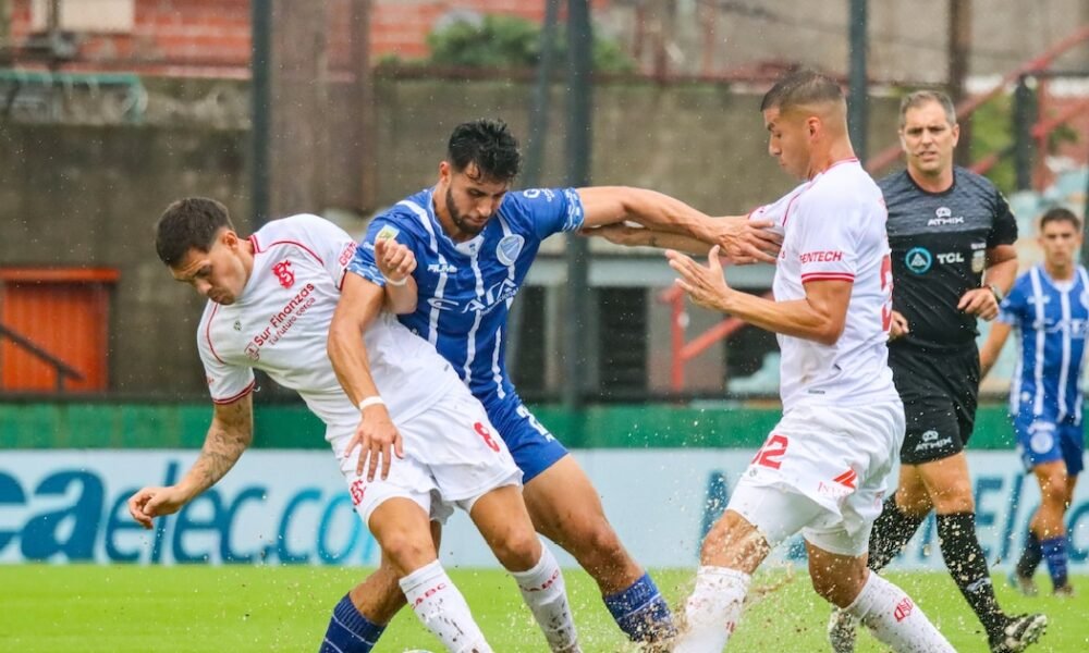 Godoy Cruz se impuso 2-1 sobre Barracas Central por la octava fecha del Torneo Apertura