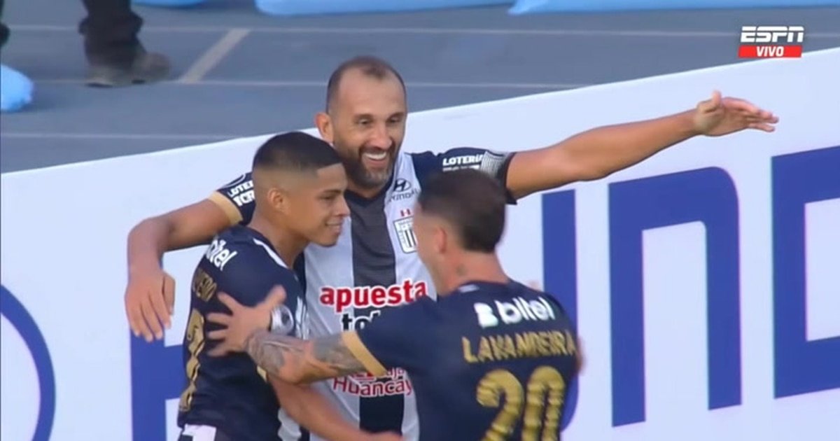 Golazo de Hernán Barcos tras gran jugada de Kevin Quevedo en Alianza Lima vs Deportes Iquique por Copa Libertadores 2025