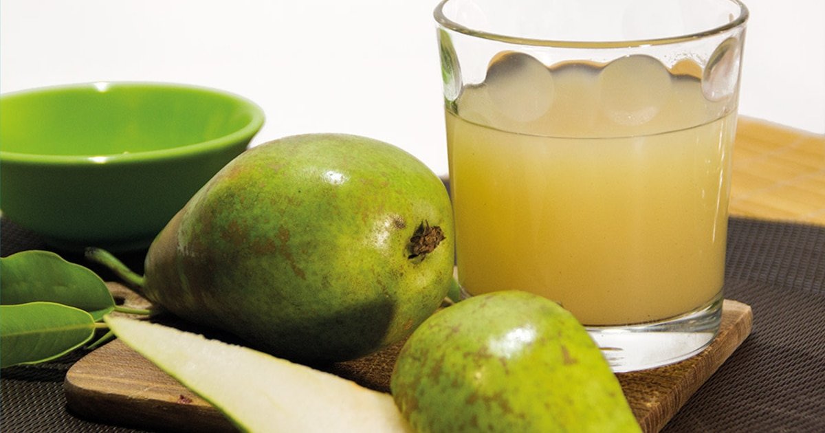 Jugo de pera: la bebida ideal para fortalecer los huesos y articulaciones de forma natural