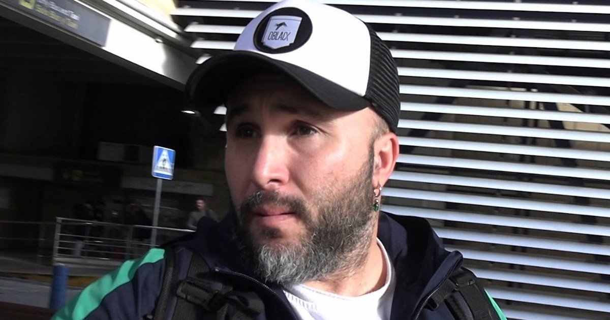 Kiko Rivera, empujón a la prensa y perdón tras abrirse en canal en su carta más sincera