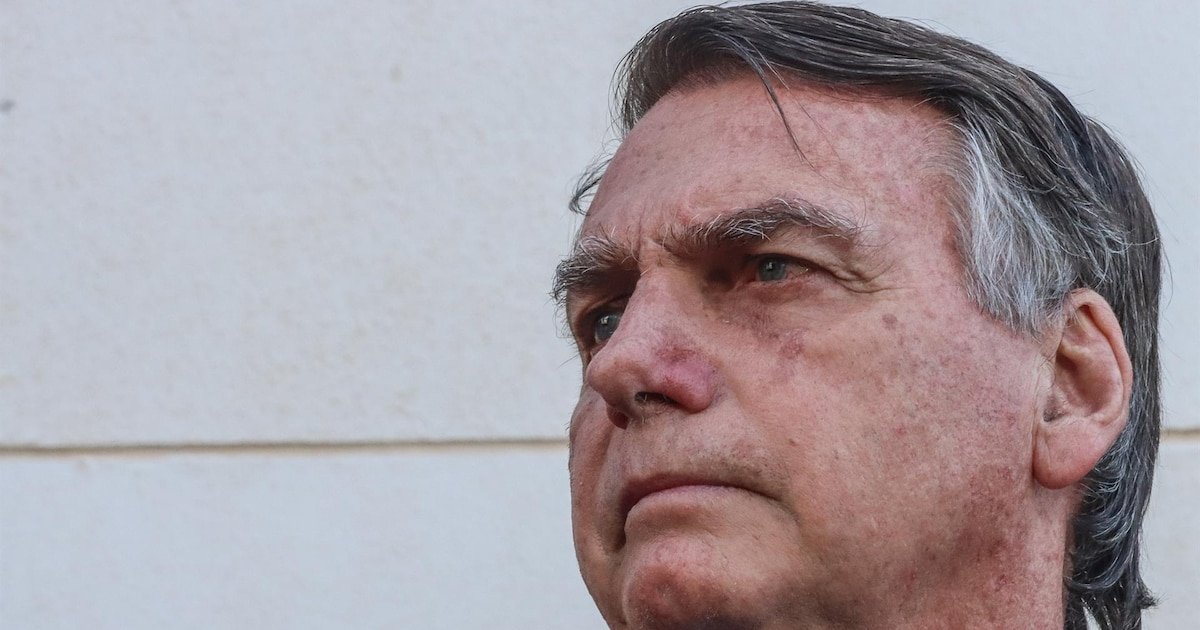 La defensa de Bolsonaro denuncia "irregularidades" en el proceso contra él por un presunto intento de golpe