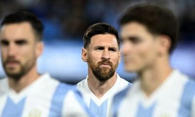 La llegada de los futbolistas de la selección argentina para afrontar la doble fecha de Eliminatorias