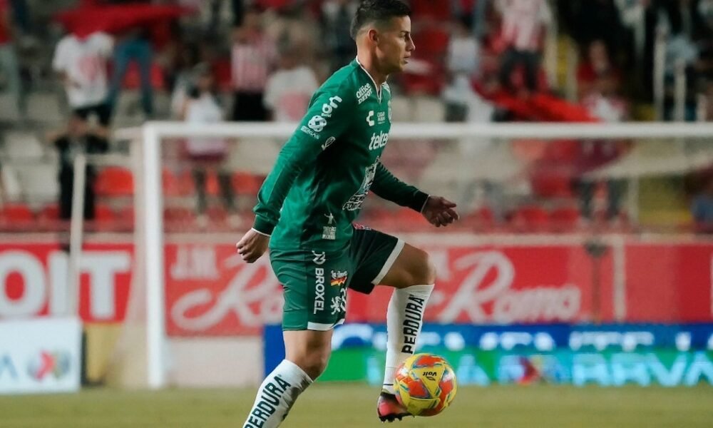 Noche agridulce para James Rodríguez con León: hizo asistencia, pero perdió 2-1 contra el Necaxa de Díber Cambindo