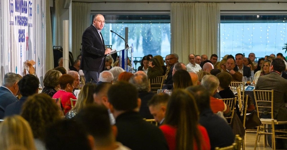 Tellado afirma que España tiene un Gobierno "tocado y hundido por la corrupción"