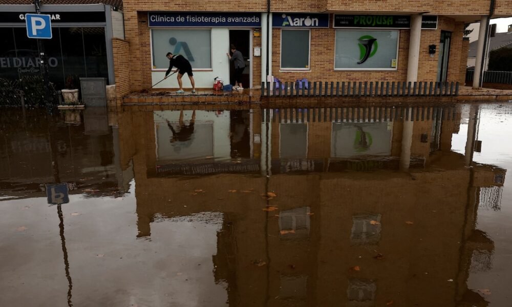 Última hora de la borrasca Martinho, en directo: Ávila decreta el “estado de emergencia” por las inundaciones y la amenaza de nuevas lluvias