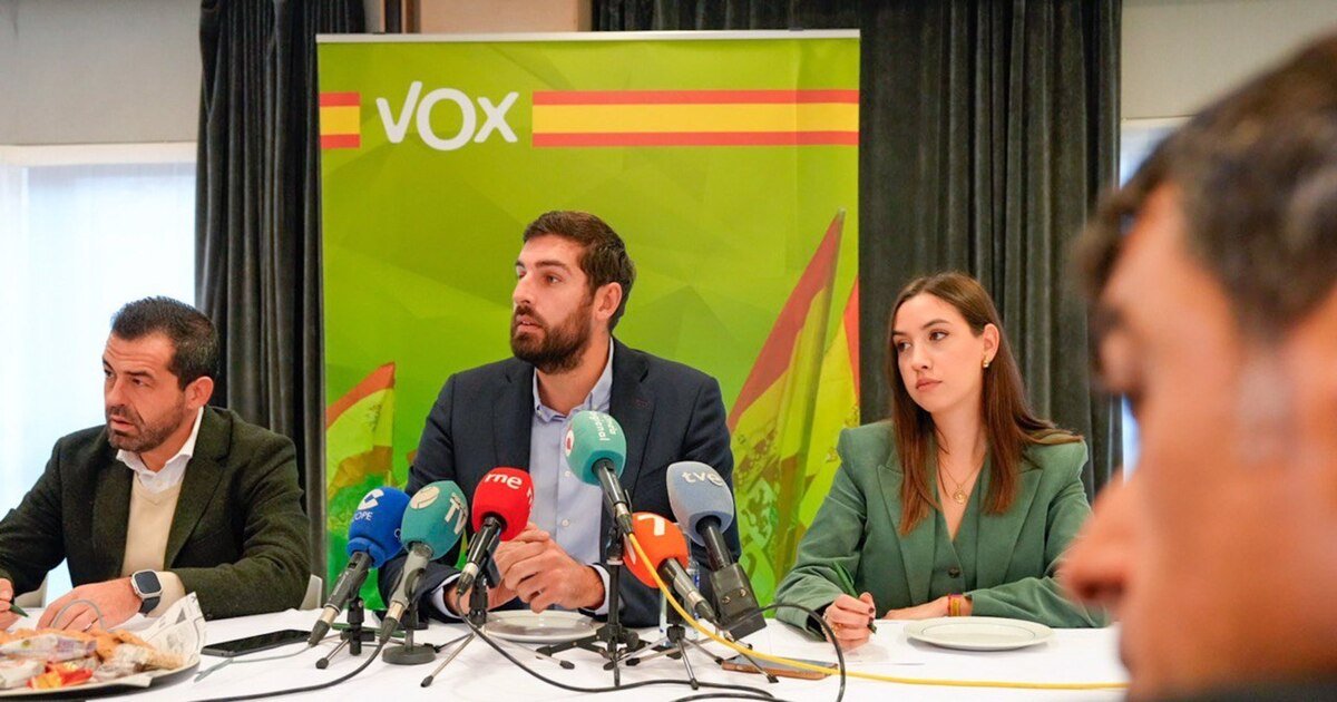 Vox no descarta su regreso al Gobierno murciano si este acepta sus condiciones para aprobar los presupuestos