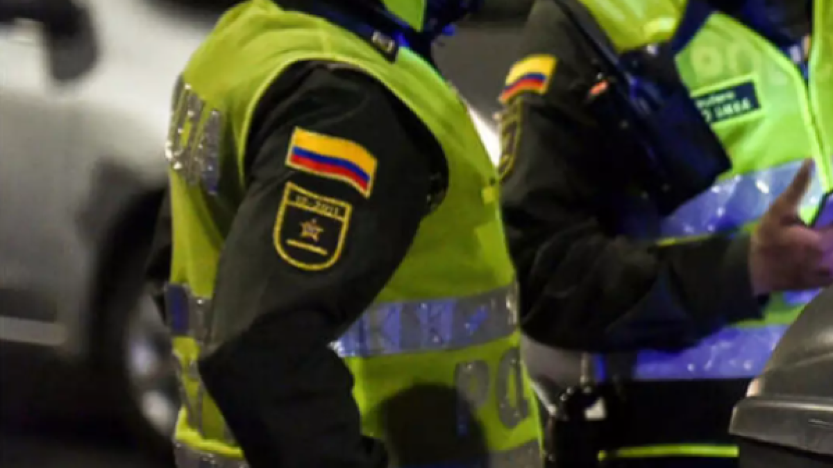 ataque una estación de policía en corregimiento la mesa