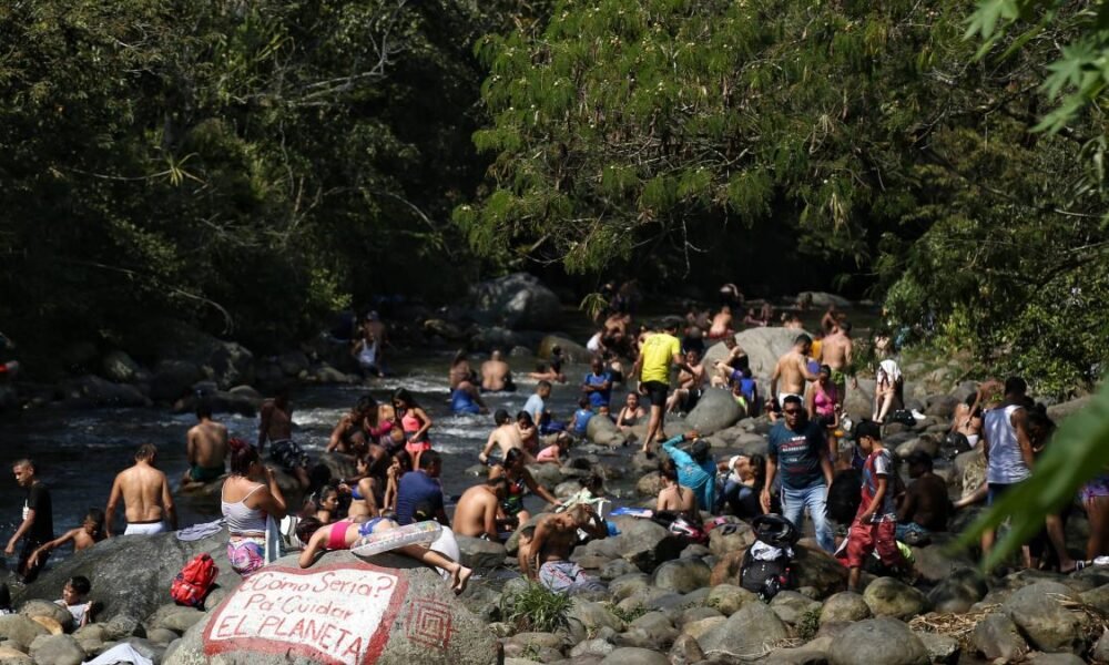 Investigan Muerte de Una Niña, Al Parecer, Ahogada en la Ciudad