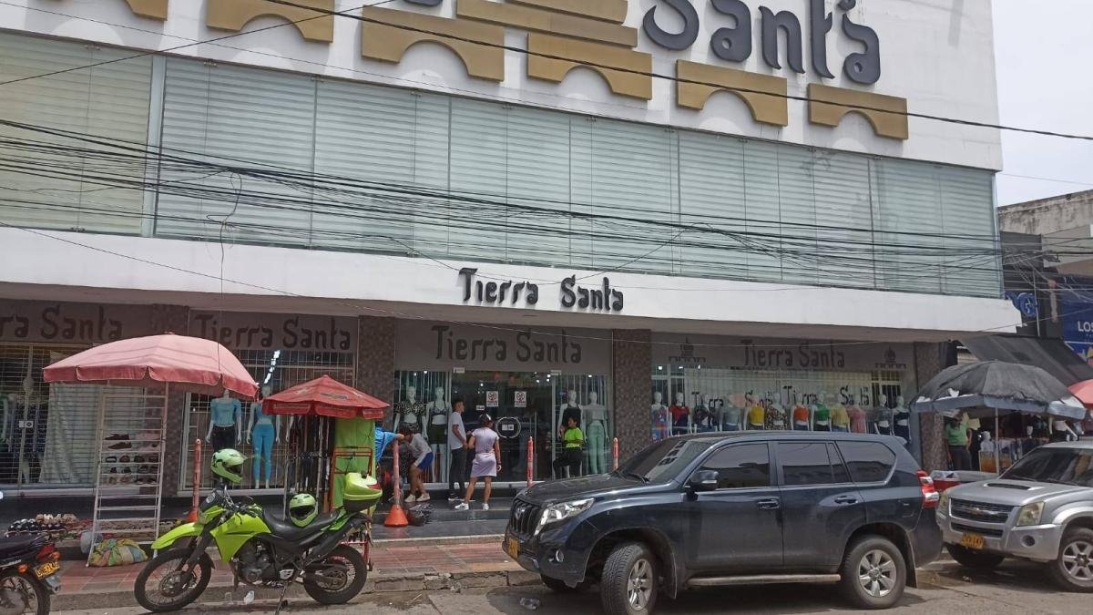 Almacenes Tierra Santa Bajo la Lupa de la Sae