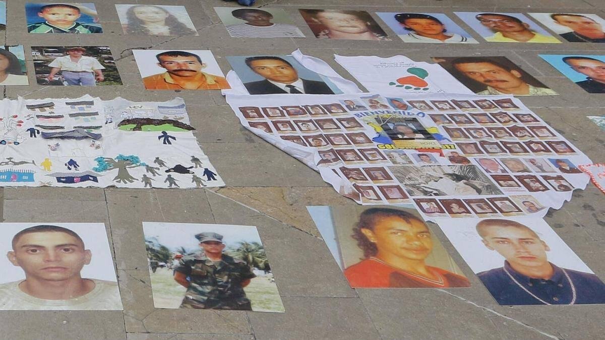 Dramas por funciones, Dos Hermanos, Líderes Comunitarios y Cuatro Menores