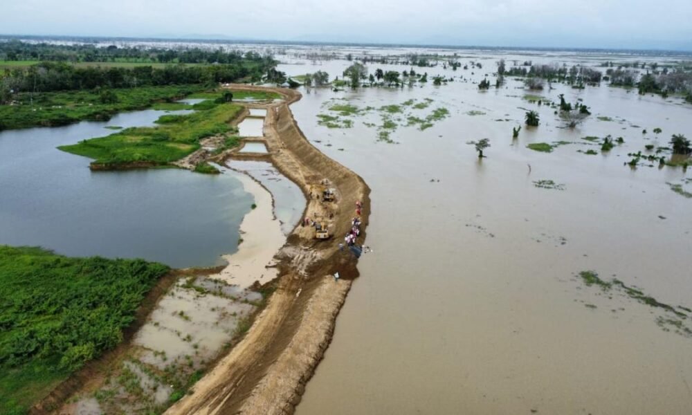 El Agua Supera Las Palabras del Gobierno