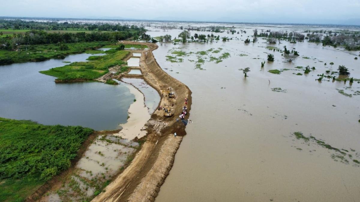 El Agua Supera Las Palabras del Gobierno