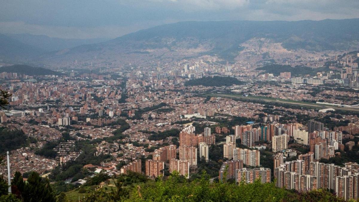 La Ciudad completa Siete Días Seguidos Sin Asesinatos