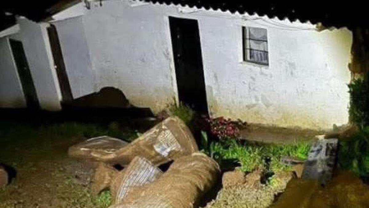 niña de 6 años murio sepultada por desplizamiento en San Sebastián