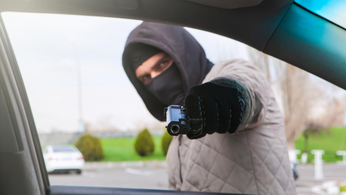 Ladrones Golpearon y Amarraron A Dueños y Empleados